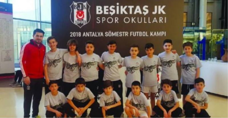 Van Beşiktaş Futbol Okulu kampa katıldı