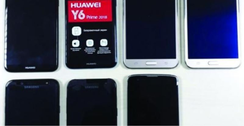 Van’da cep telefonu kaçakçılığı