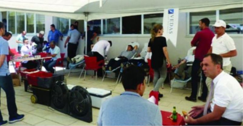 VEDAŞ personelinden Kızılay’a kan bağışı...